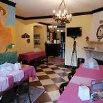 Zolota Pidkova & River Chalet