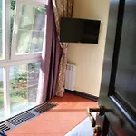 Zolota Pidkova & River Chalet *