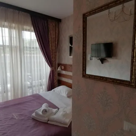 Zolota Pidkova & River * 斯拉夫西克