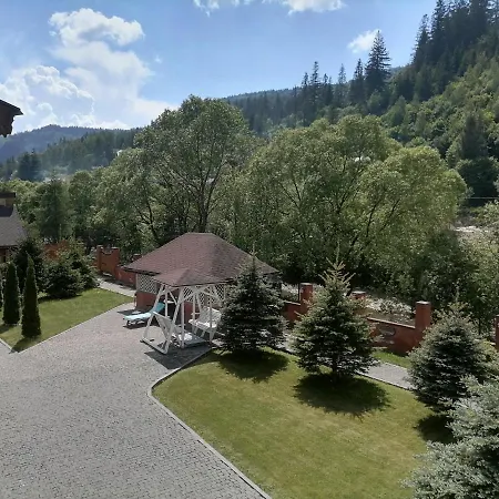 Zolota Pidkova & River *