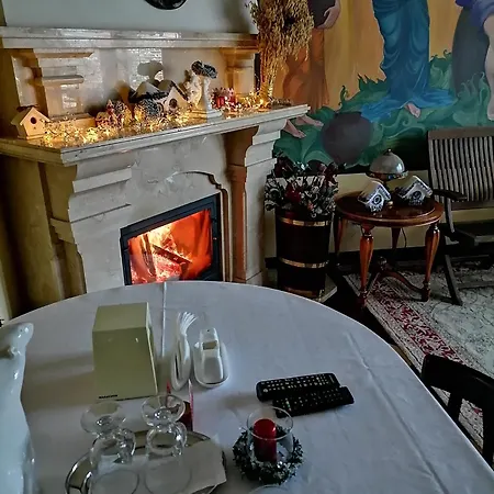 Zolota Pidkova Chalet Slavske