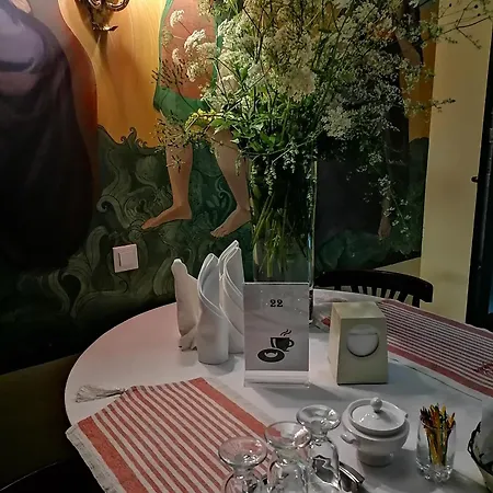 Zolota Pidkova & River Chalet