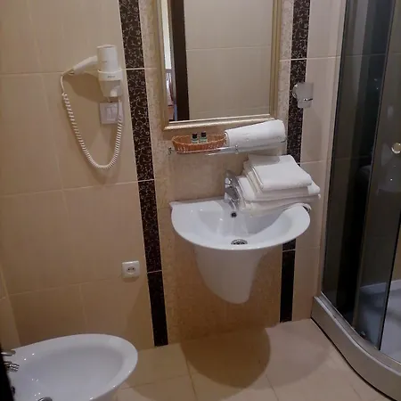 Zolota Pidkova & River *