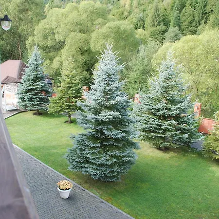 Chalet Zolota Pidkova & River *