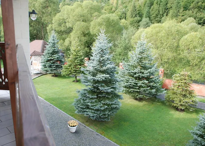 Chalet Zolota Pidkova & River *
